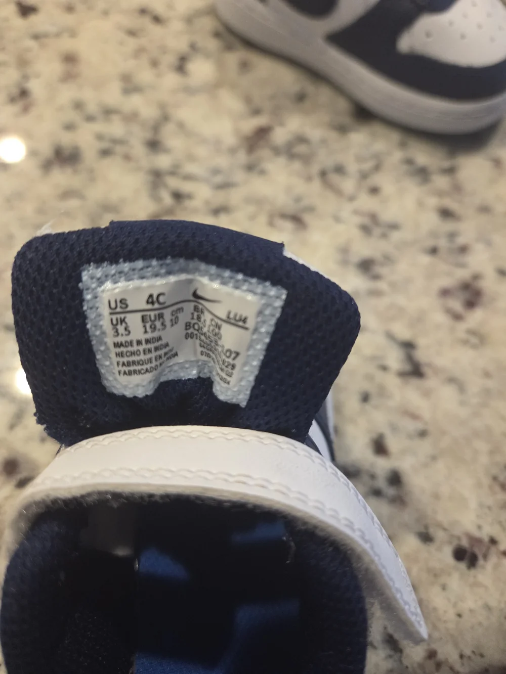 Kids' Nike Court Borough Low Hook-and-Loop Sneakers